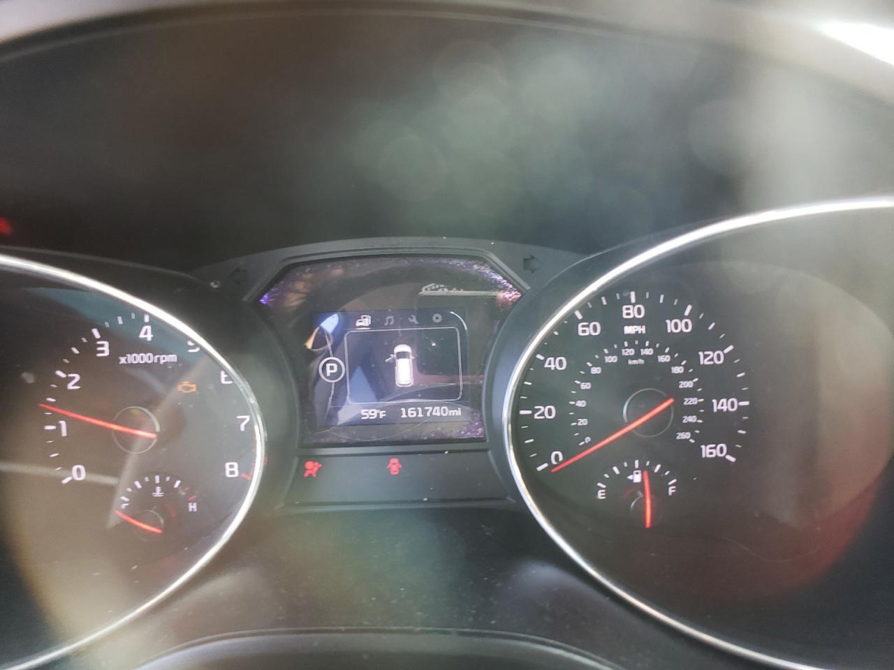 2017 KIA SEDONA LX - Image 3
