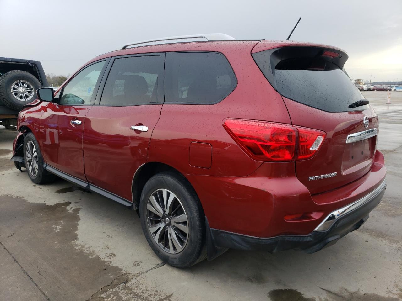 2017 NISSAN PATHFINDER - Фото 2