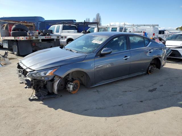 2022 Nissan Altima Sv