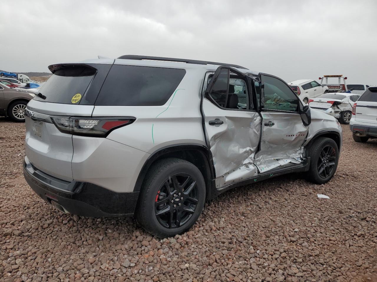 2021 CHEVROLET TRAVERSE P - Фото 3