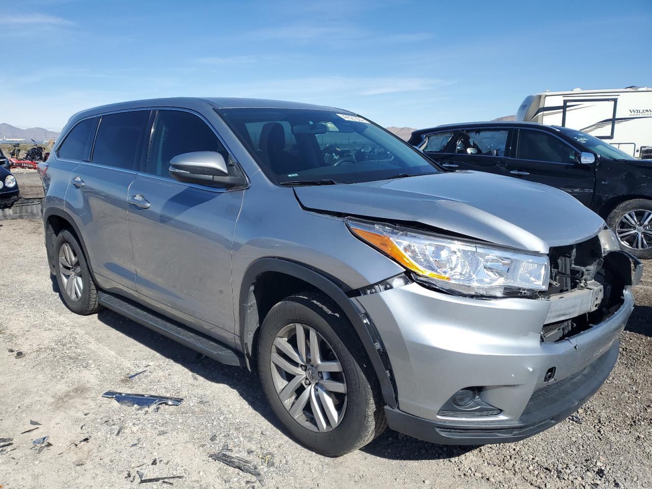 2015 TOYOTA HIGHLANDER - Image 4