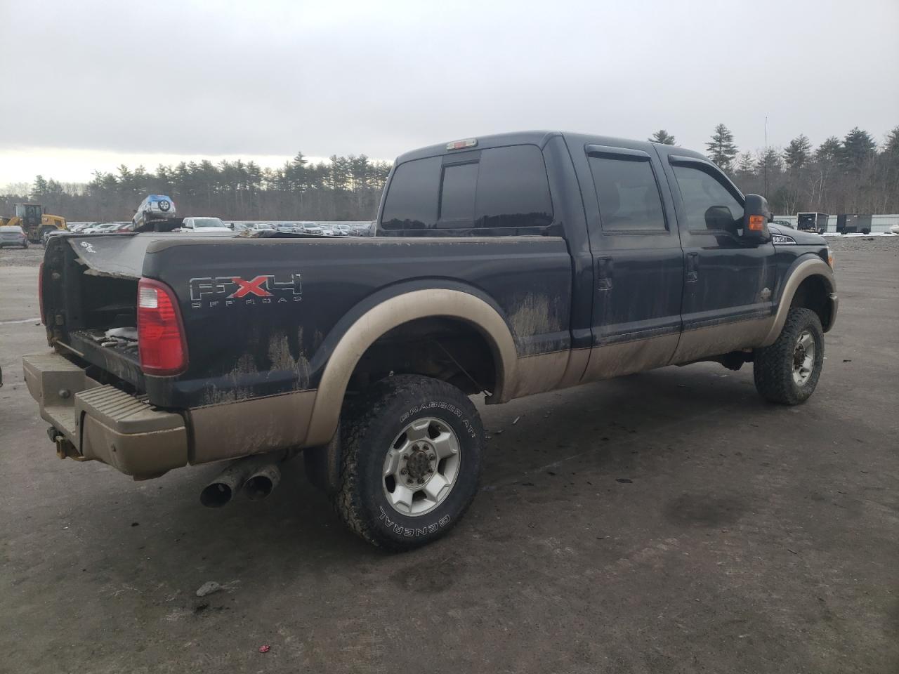 2011 FORD F350 SUPER - Image 3