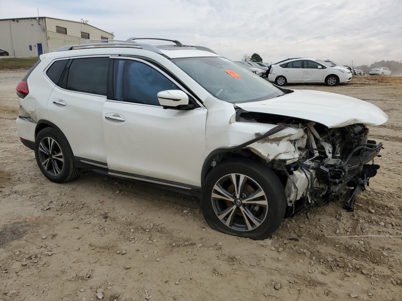 2017 NISSAN ROGUE S - Фото 4