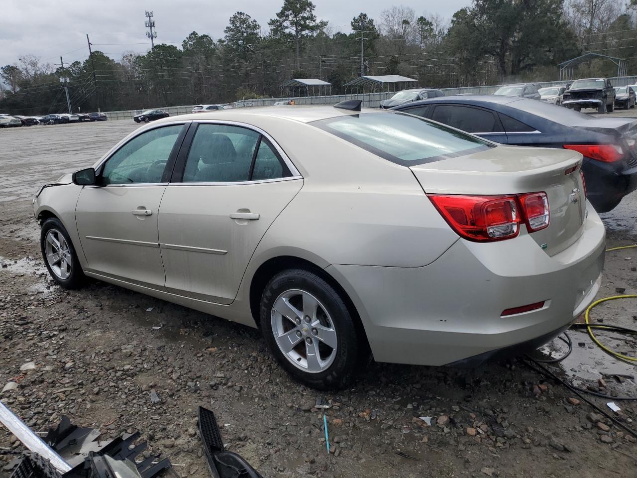 2015 CHEVROLET MALIBU LS - Image 2