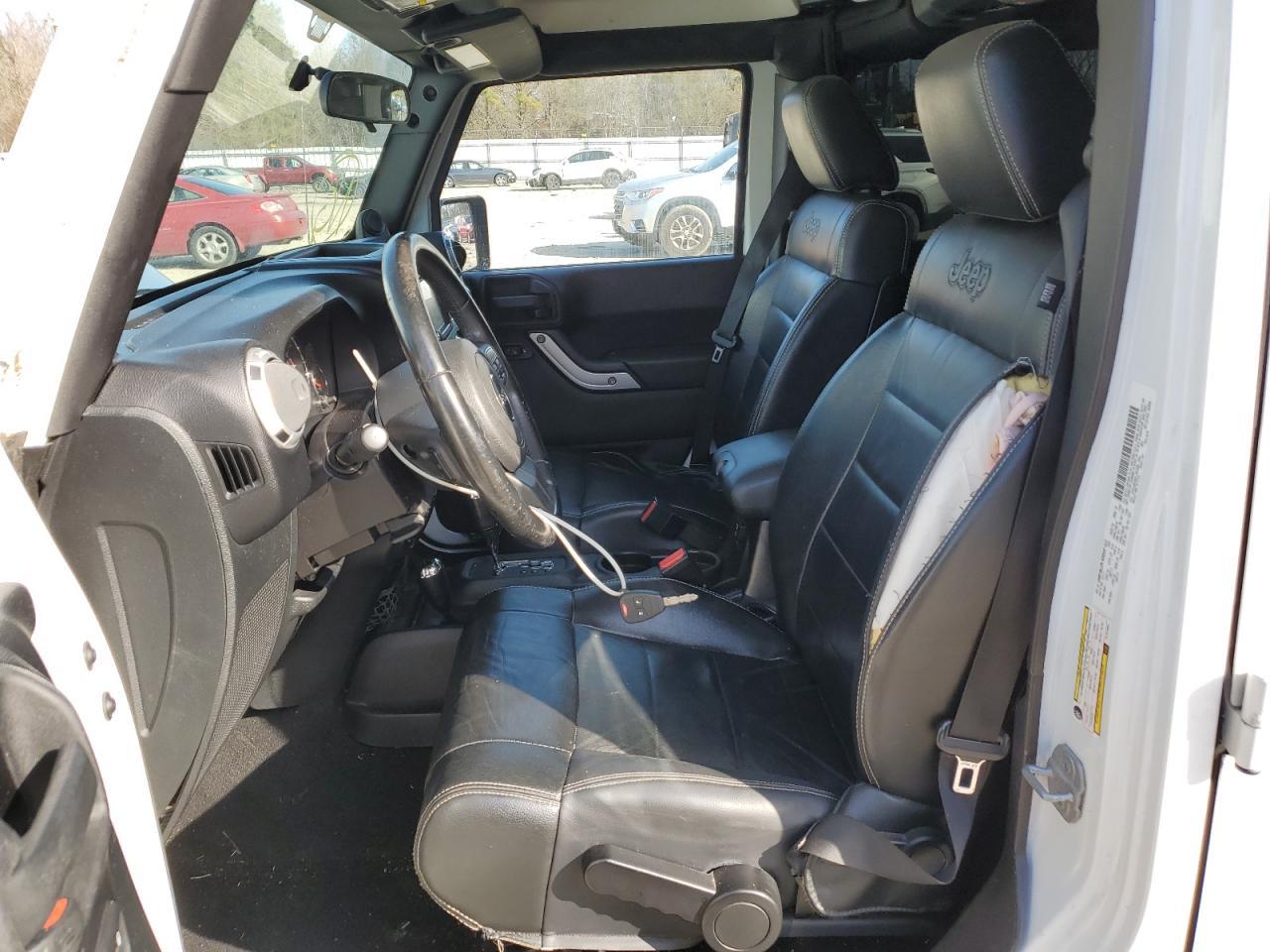 2012 JEEP WRANGLER U - Image 7