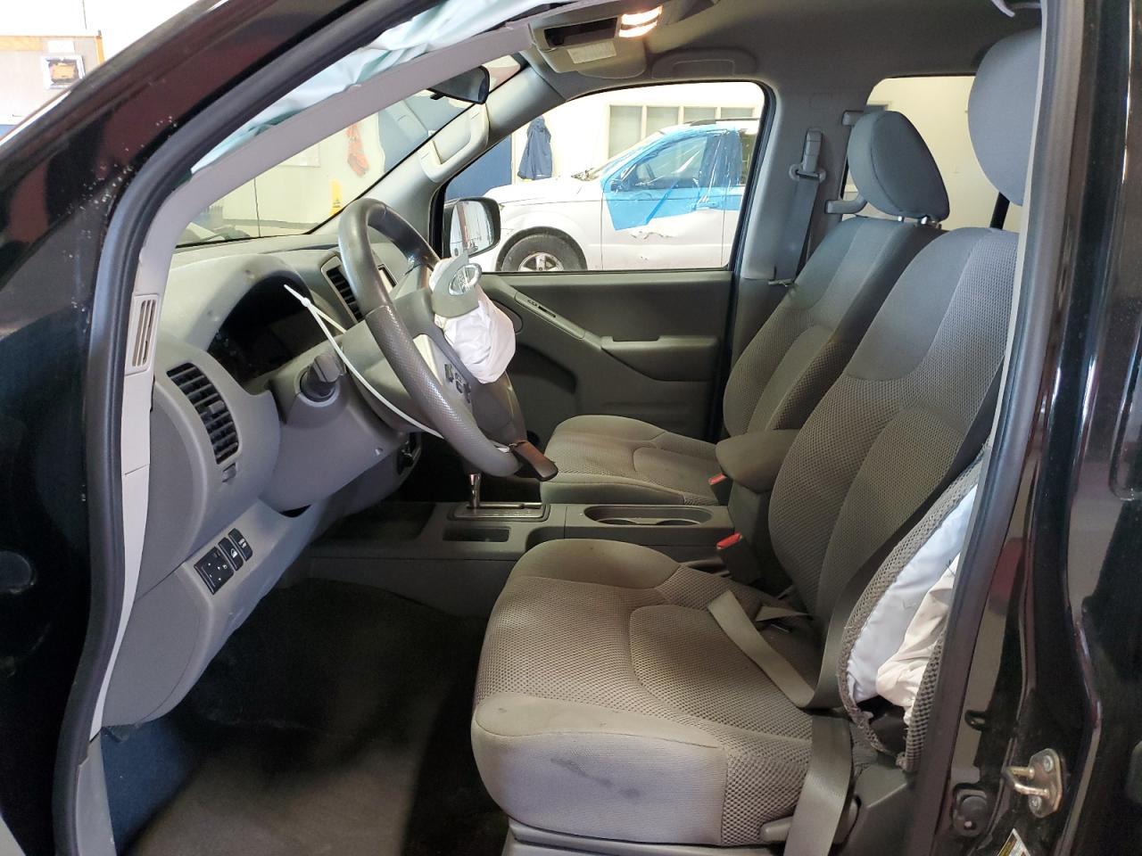 2019 NISSAN FRONTIER S - Фото 7