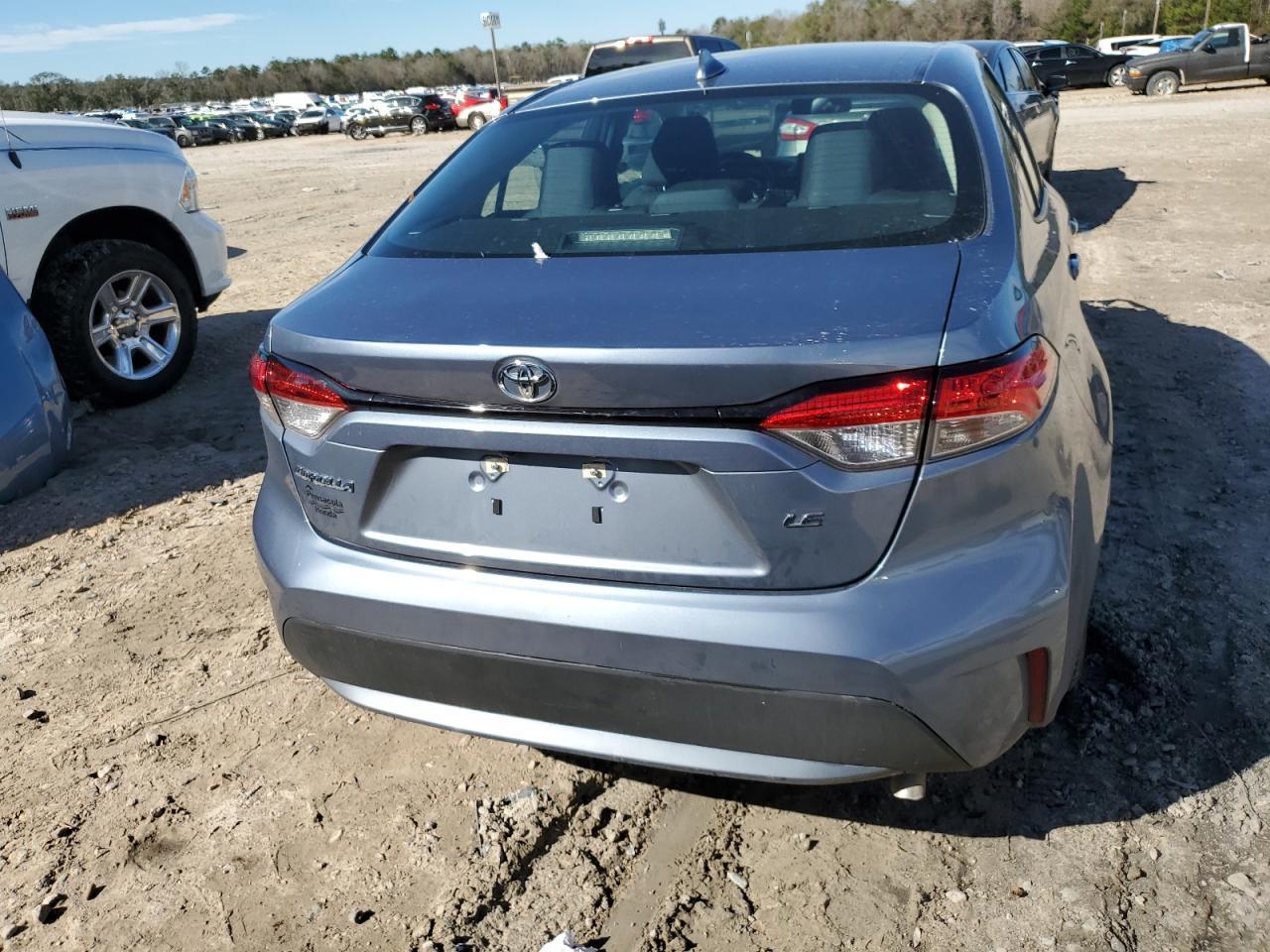 2022 TOYOTA COROLLA LE - Image 6