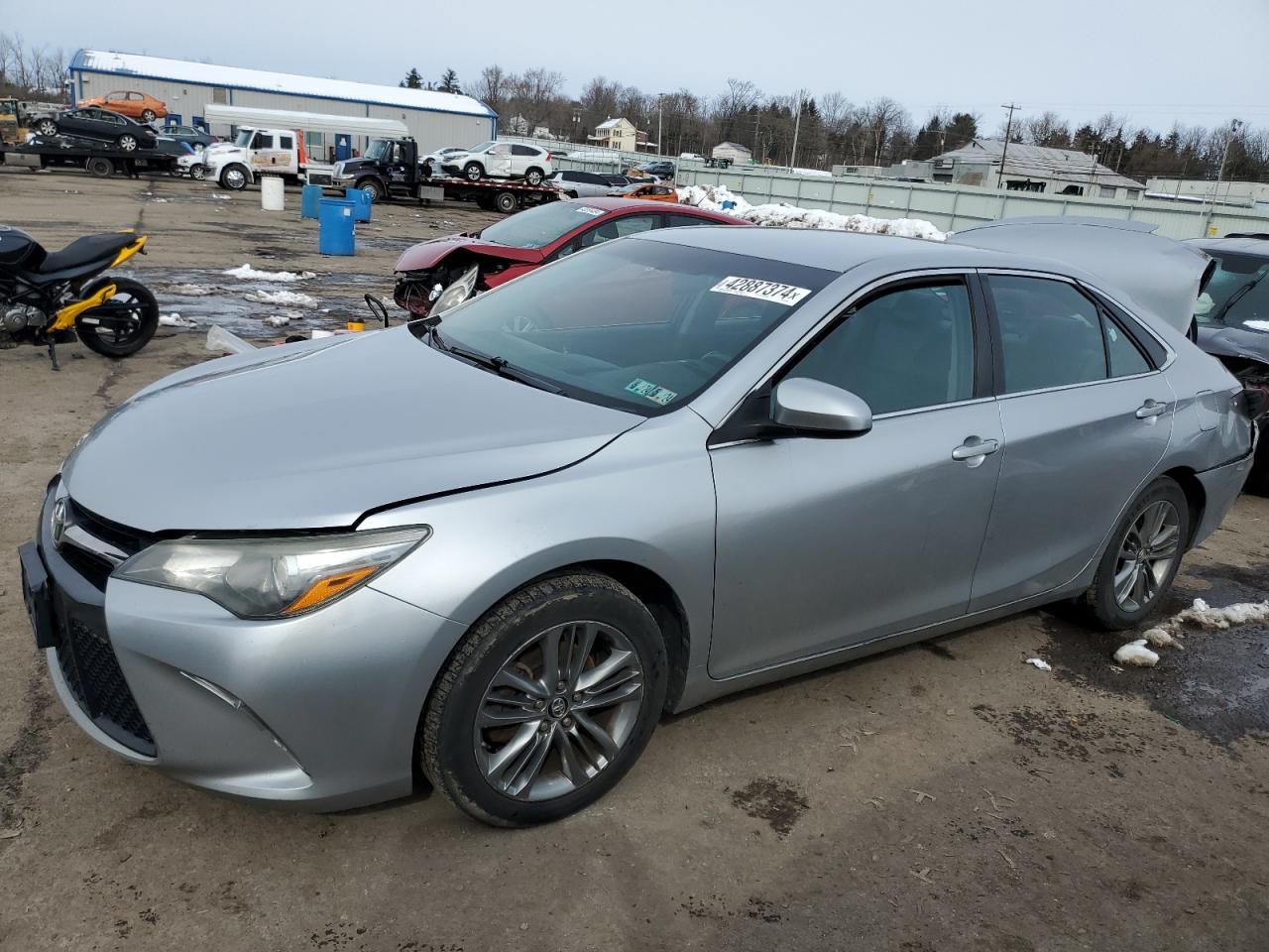 2016 TOYOTA CAMRY LE