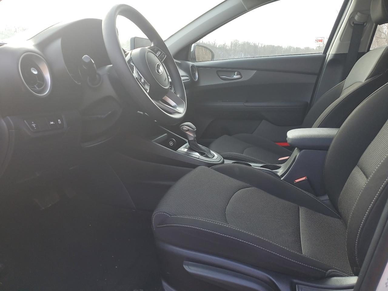 2021 KIA FORTE FE - Фото 7