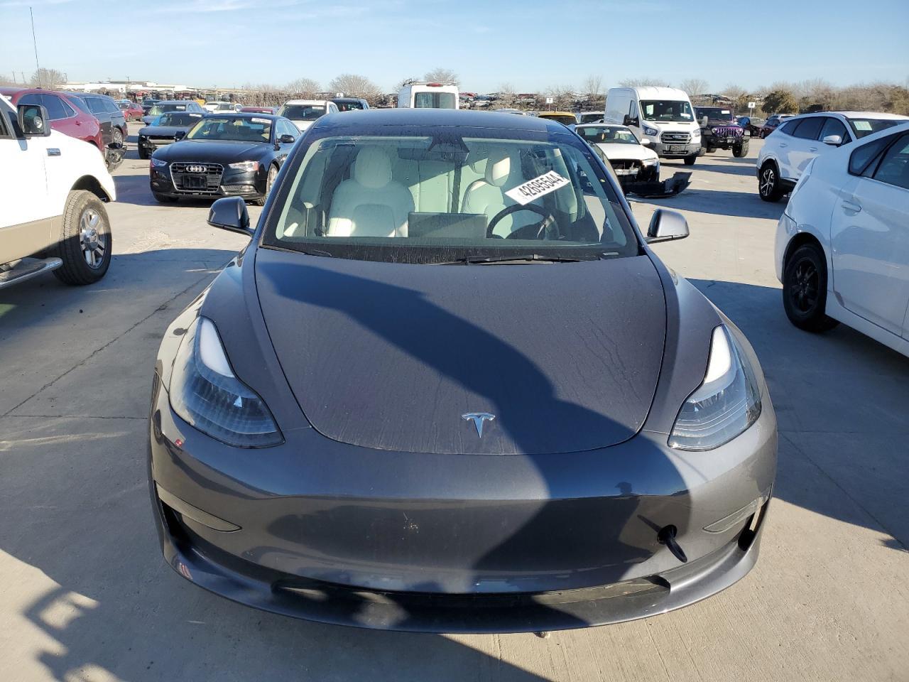 2023 TESLA MODEL 3 - Фото 5