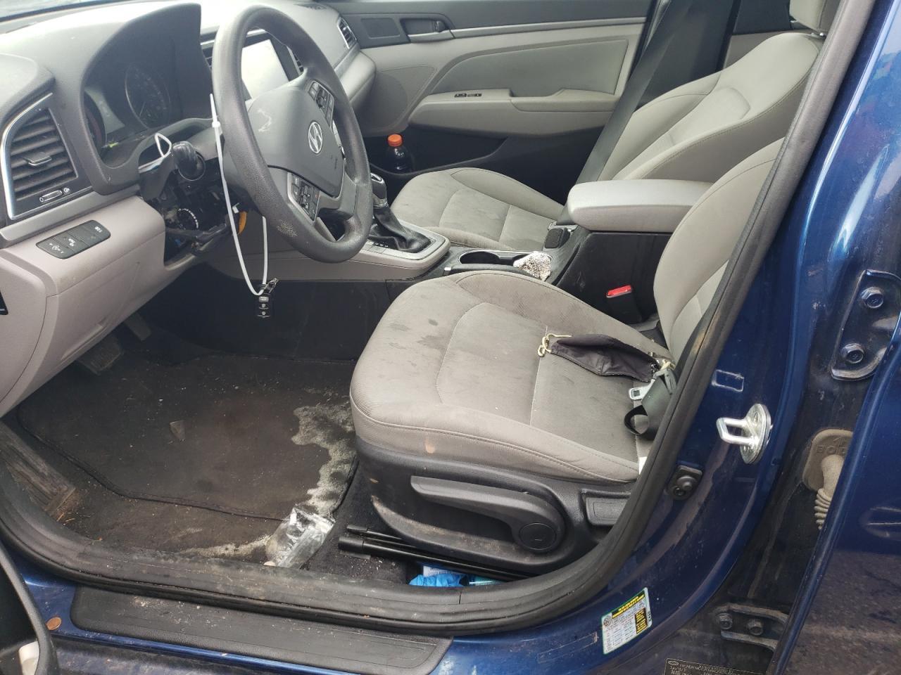 2018 HYUNDAI ELANTRA SE - Фото 7