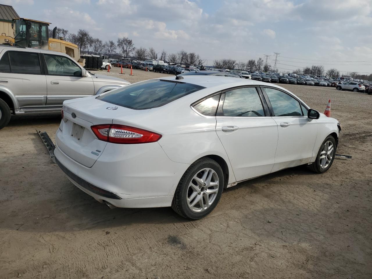 2014 FORD FUSION 4D - Фото 3