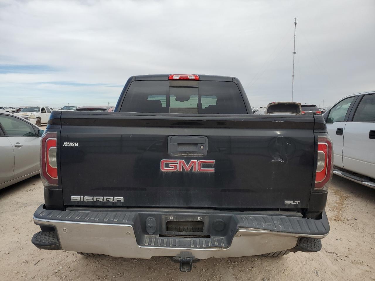 2018 GMC SIERRA K15 - Image 6