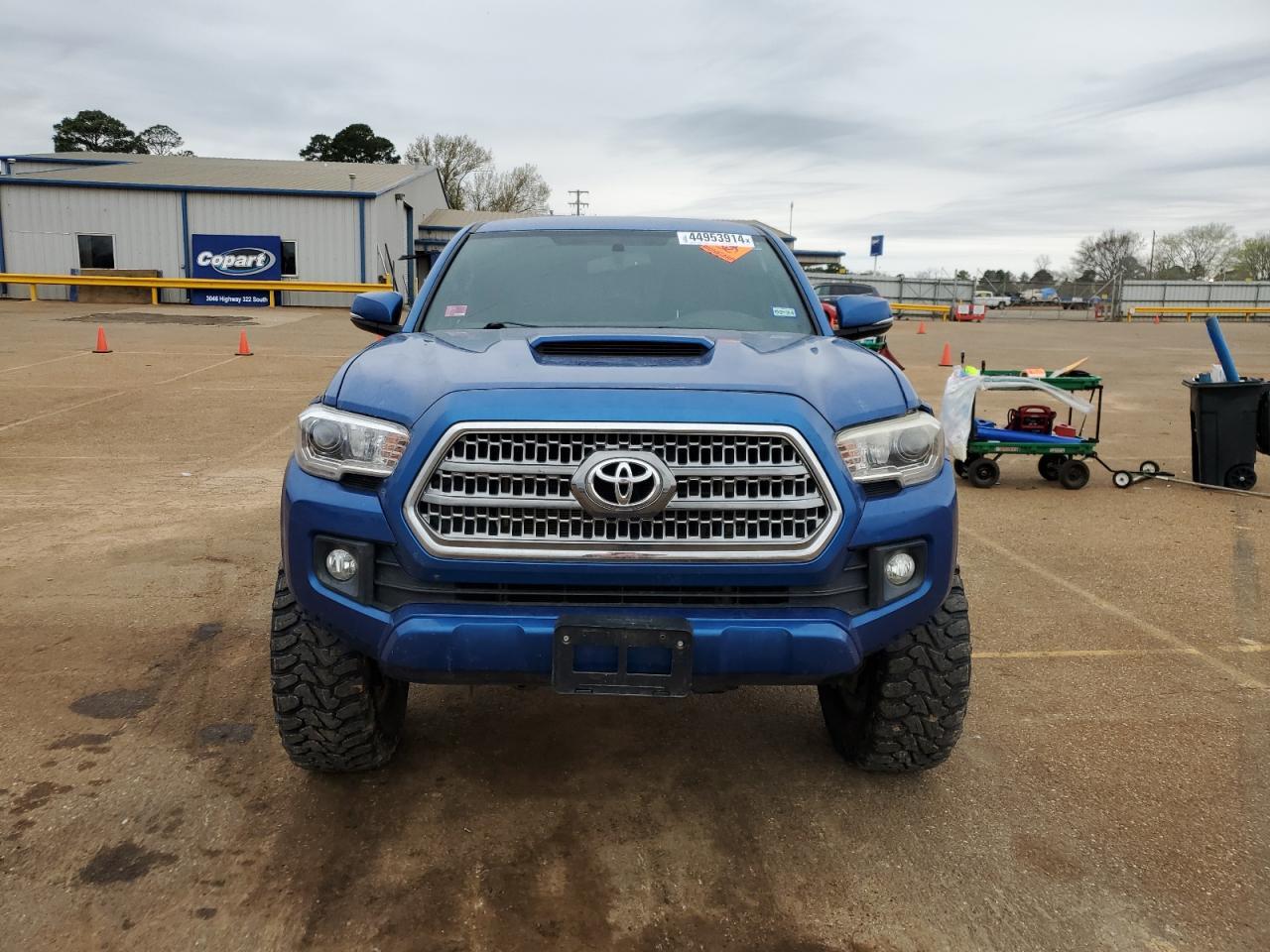 2017 TOYOTA TACOMA DOU - Фото 5