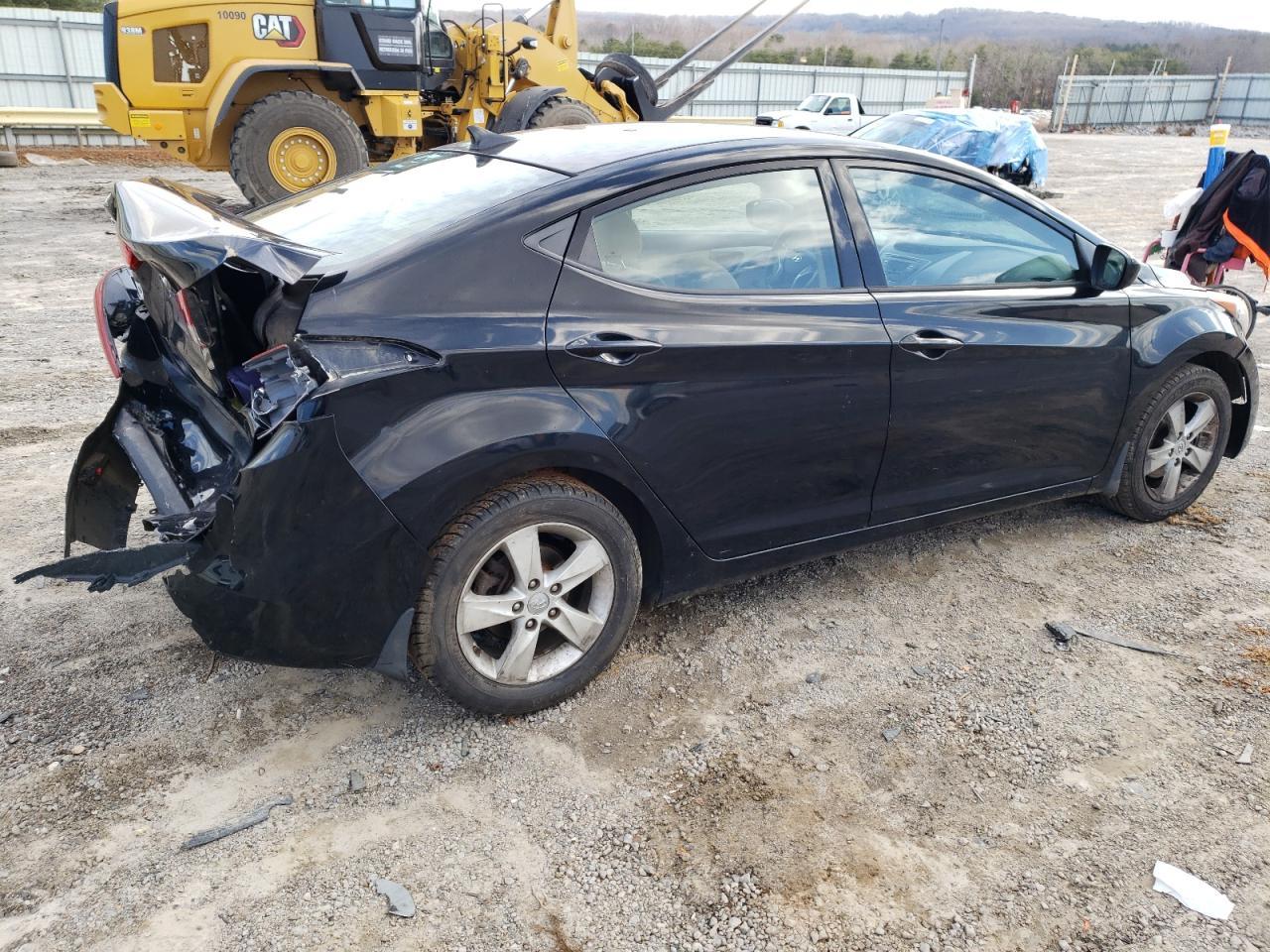 2013 HYUNDAI ELANTRA GL - Image 3