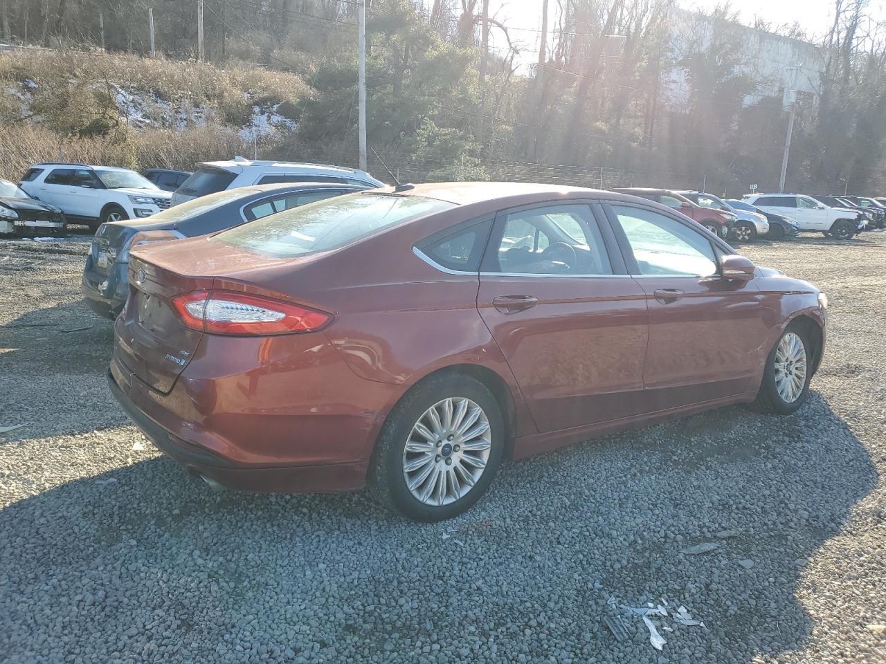 2014 FORD FUSION SE - Фото 3