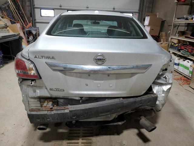 2015 Nissan Altima 2.5 - Image 6