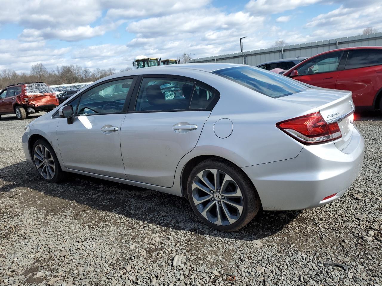 2015 HONDA CIVIC LX - Image 2