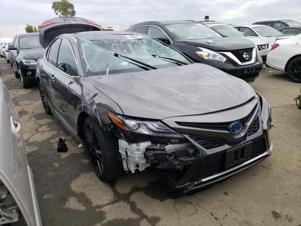 2022 TOYOTA CAMRY XSE - Image 4