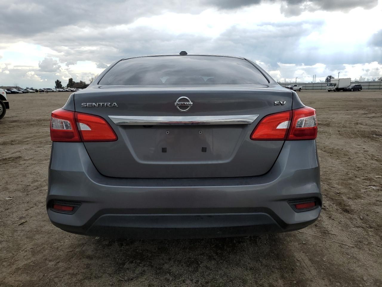 2017 NISSAN SENTRA S - Фото 6