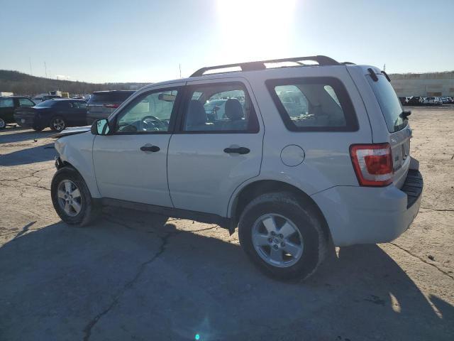 2010 Ford Escape Xls - Фото 2
