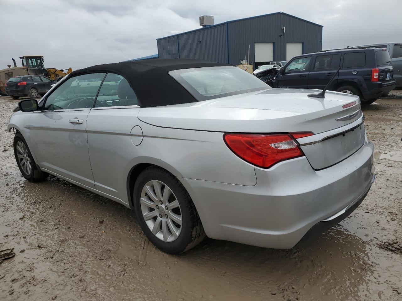 2012 CHRYSLER 200 TOURIN - Фото 2
