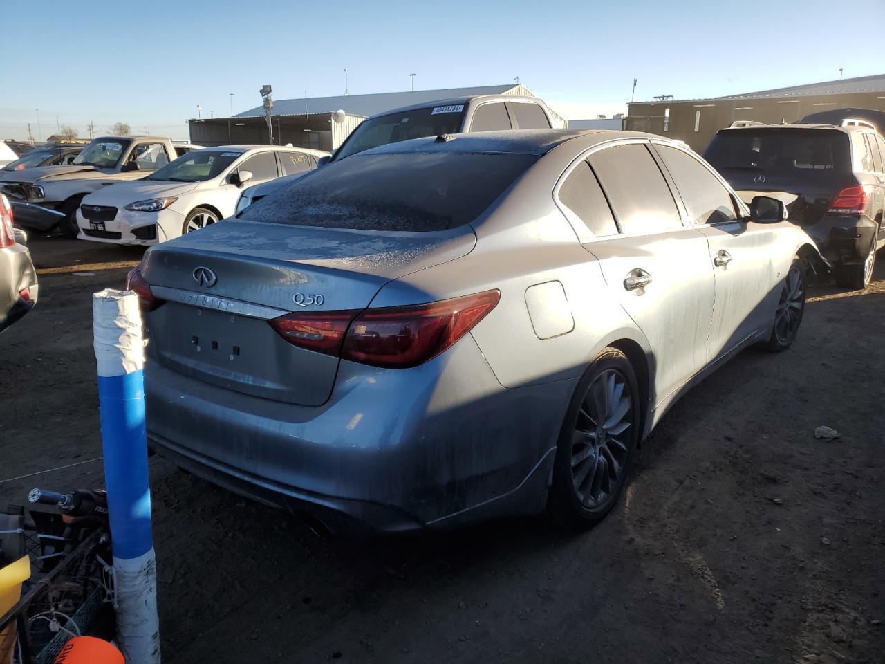 2019 INFINITI Q50 LUXE - Фото 3