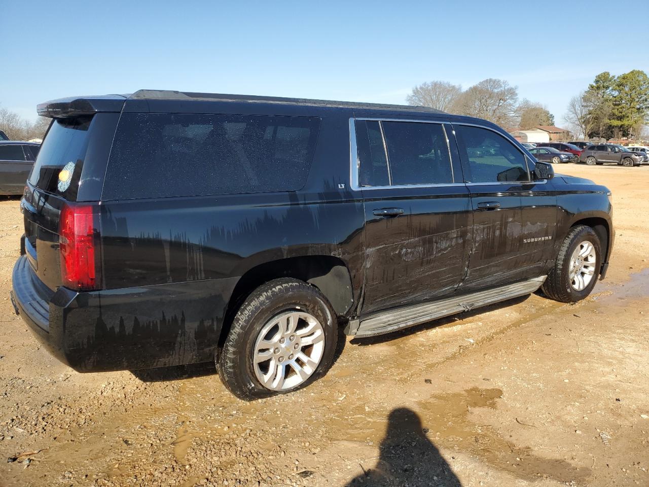 2015 CHEVROLET SUBURBAN C - Image 3