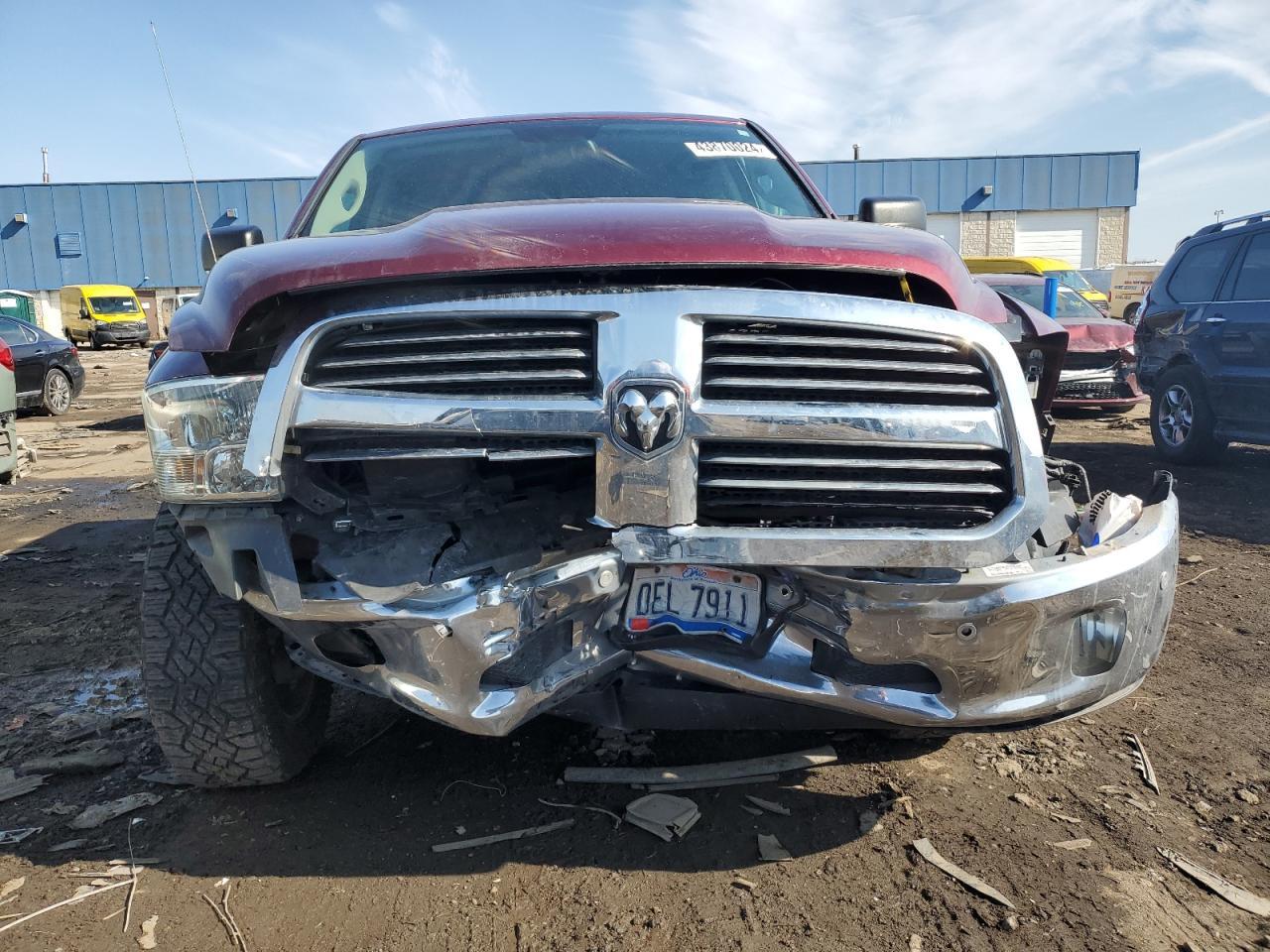 2017 RAM 1500 SLT - Фото 5