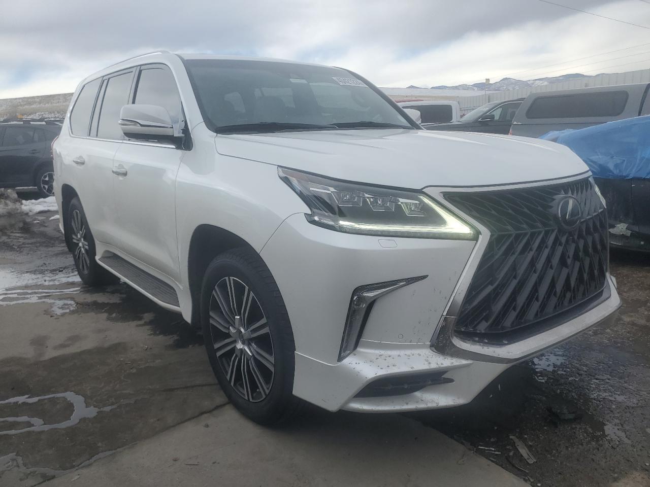2020 LEXUS LX 570 - Image 4