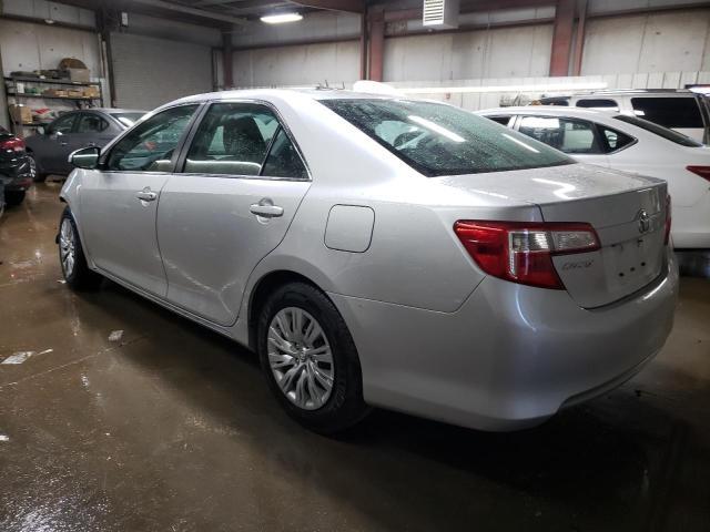 2014 Toyota Camry L - Фото 2