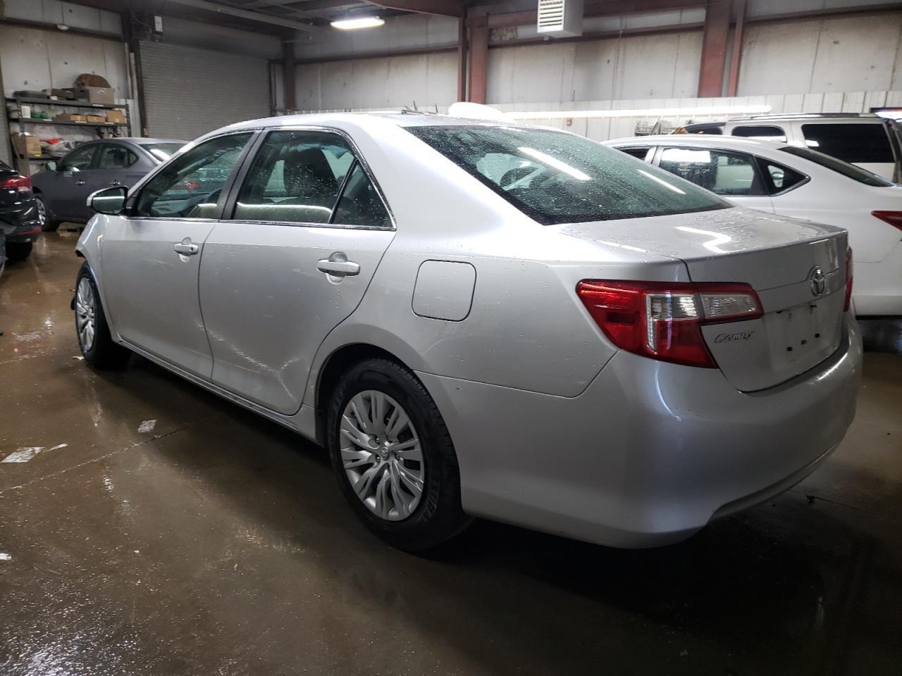2014 TOYOTA CAMRY L - Image 2