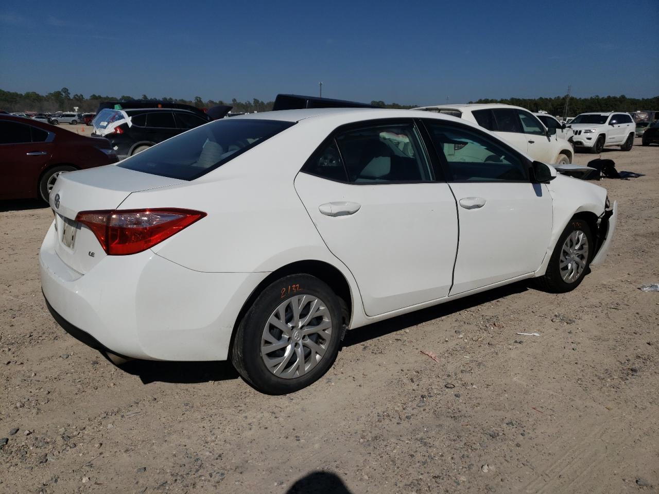 2018 TOYOTA COROLLA L - Image 3