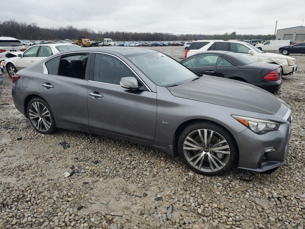 2018 INFINITI Q50 LUXE - Image 4