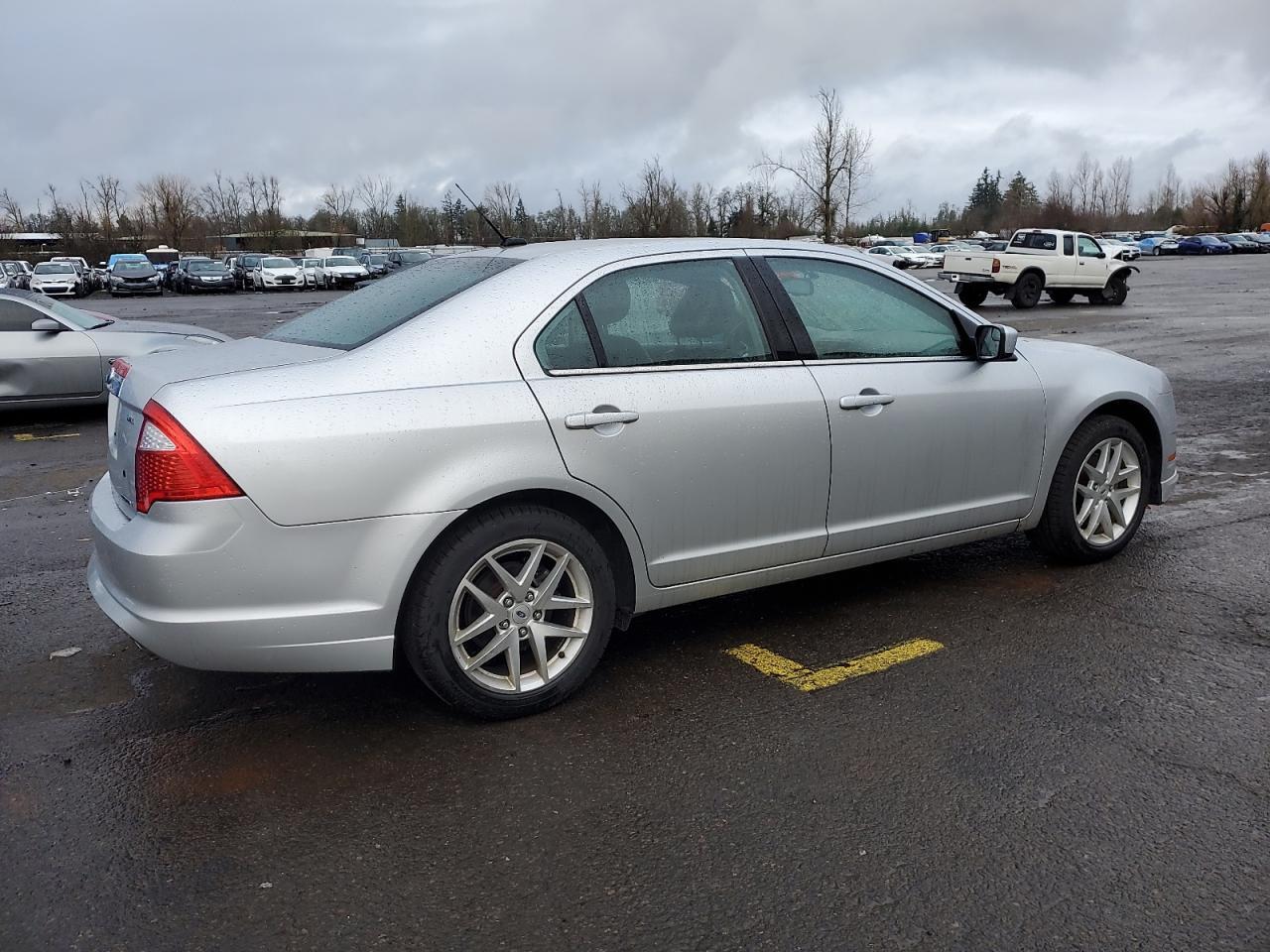 2011 FORD FUSION SEL - Image 3
