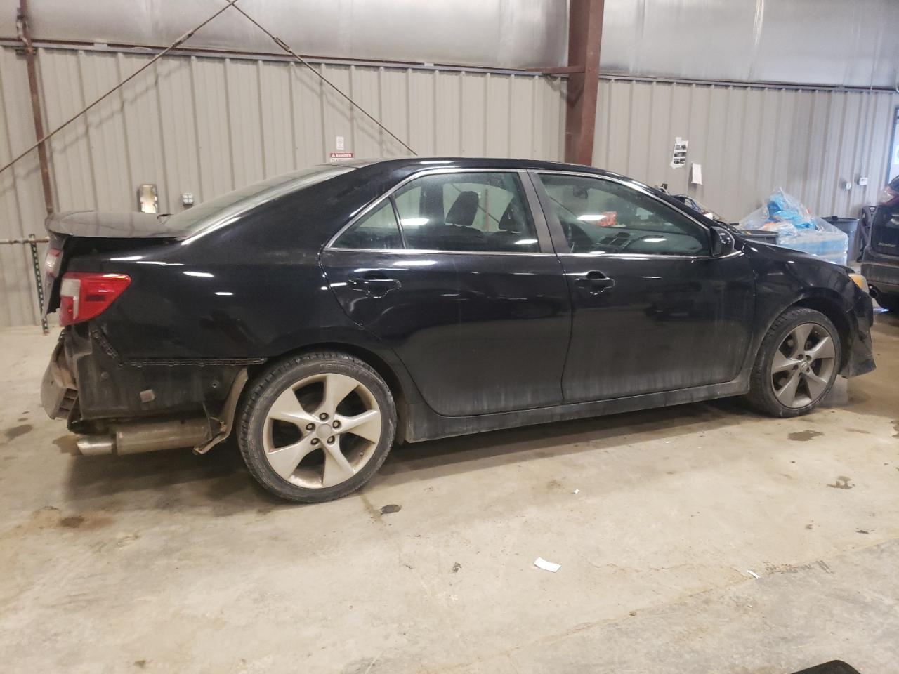 2014 TOYOTA CAMRY L - Фото 3