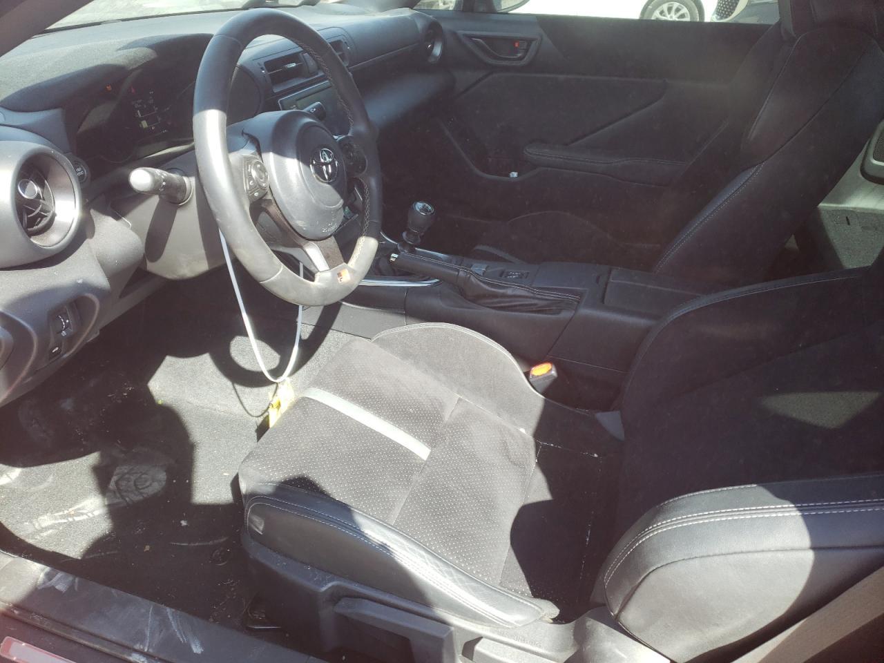 2023 TOYOTA GR 86 PREM - Фото 7