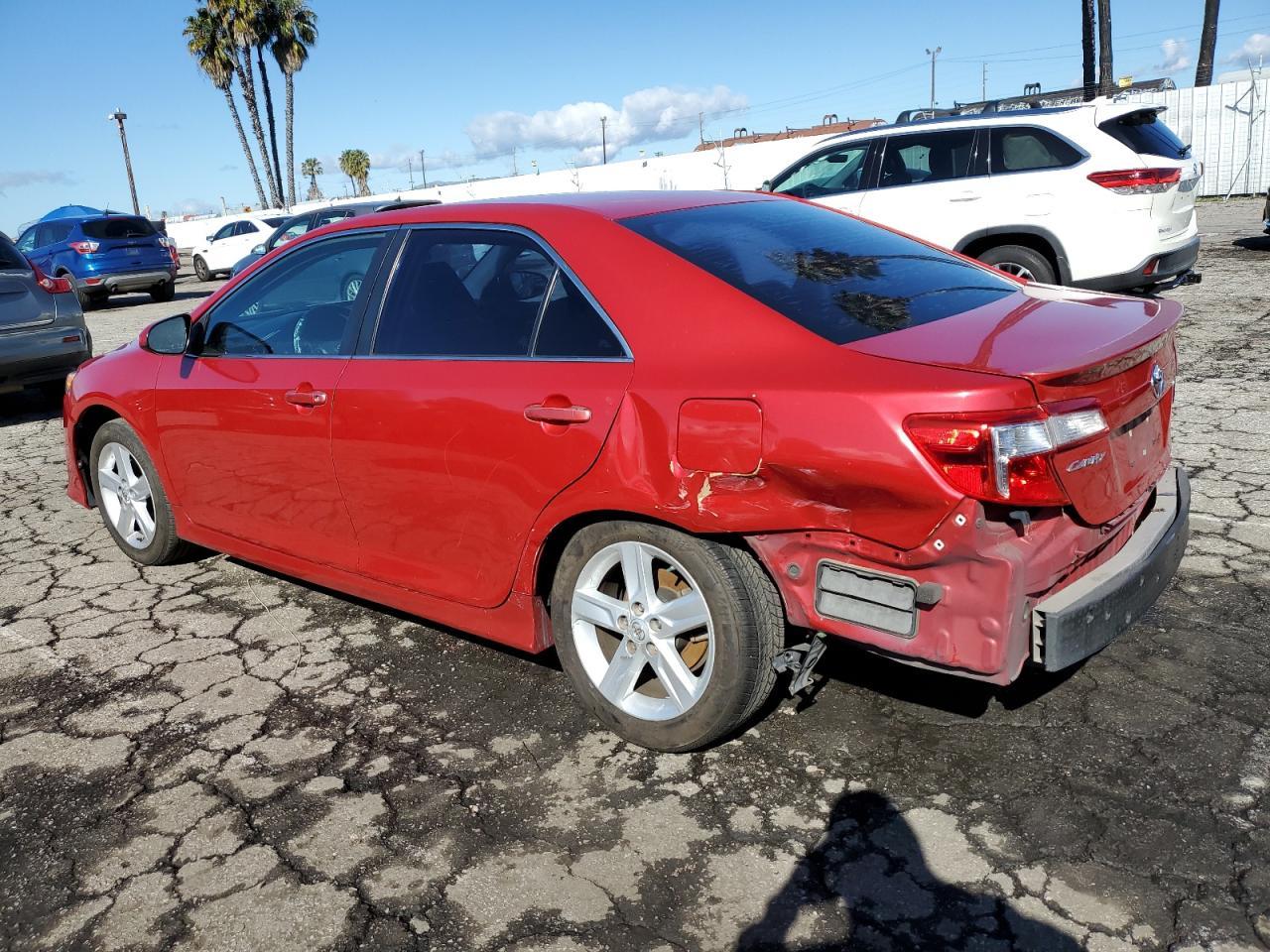 2014 TOYOTA CAMRY L - Image 2