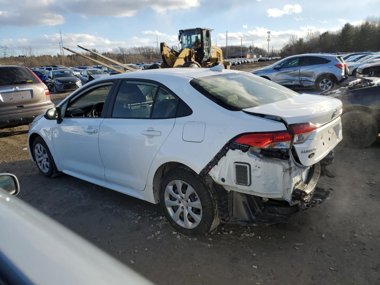 2021 TOYOTA COROLLA LE - Фото 2