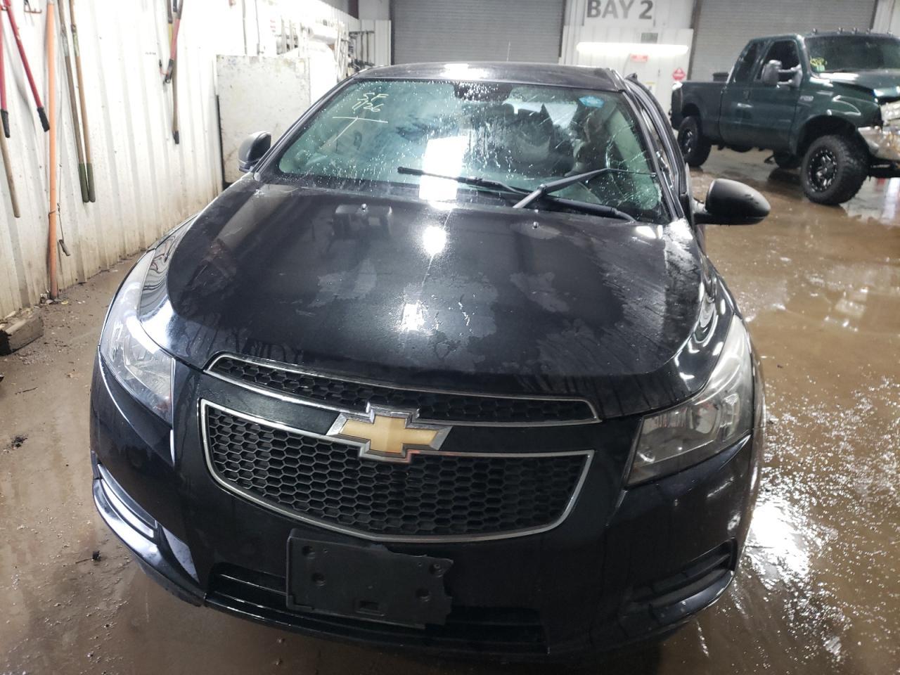2014 CHEVROLET CRUZE LS - Image 5