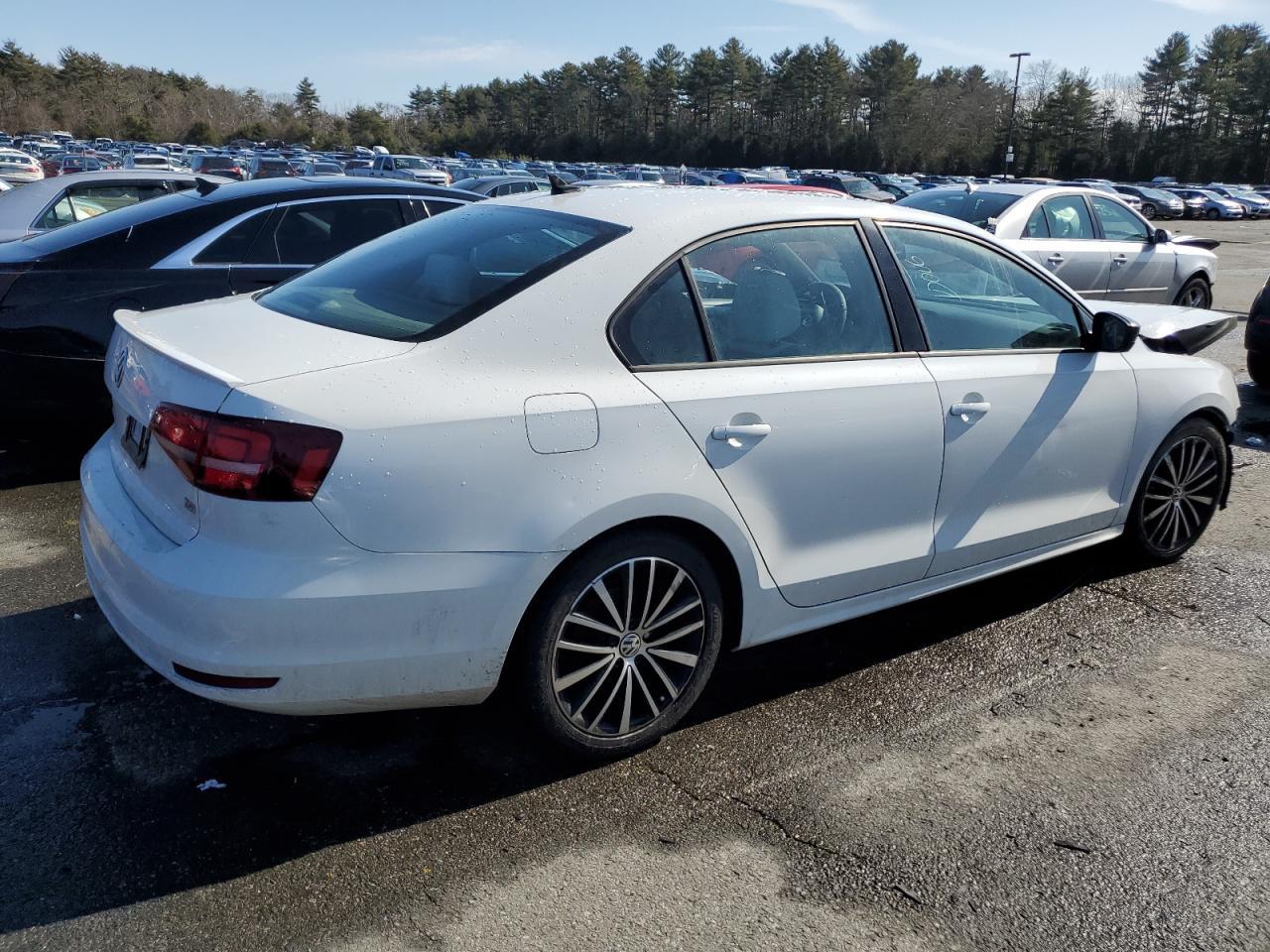 2016 VOLKSWAGEN JETTA SPOR - Image 3