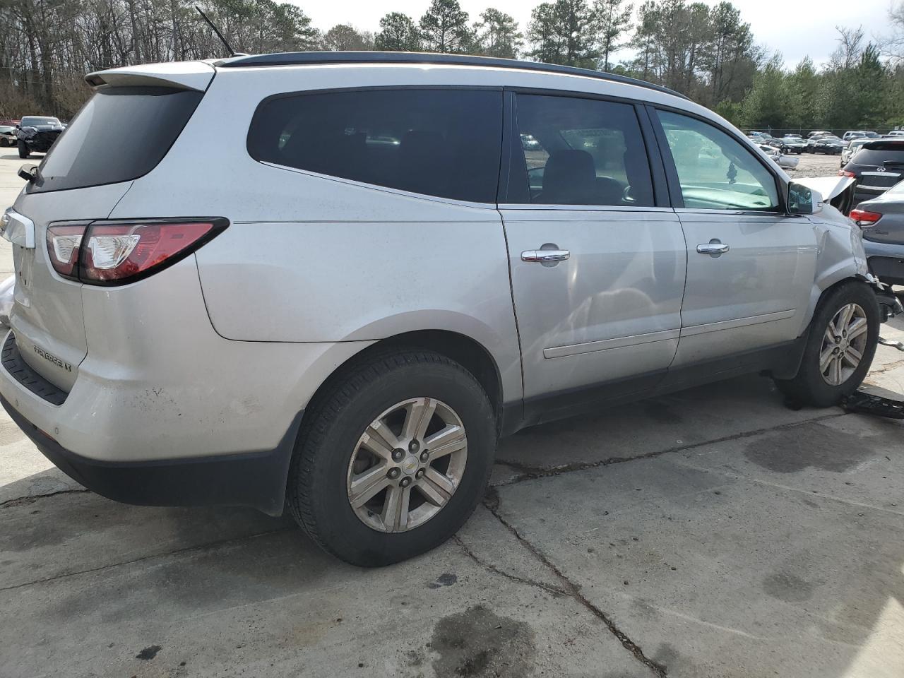 2014 CHEVROLET TRAVERSE L - Image 3