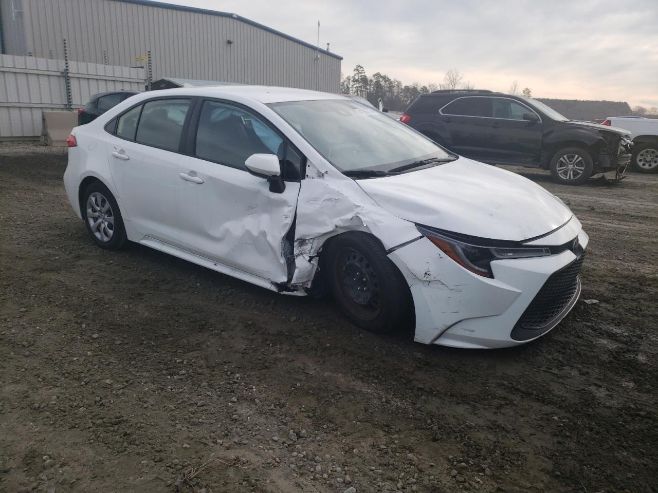2021 TOYOTA COROLLA LE - Фото 4