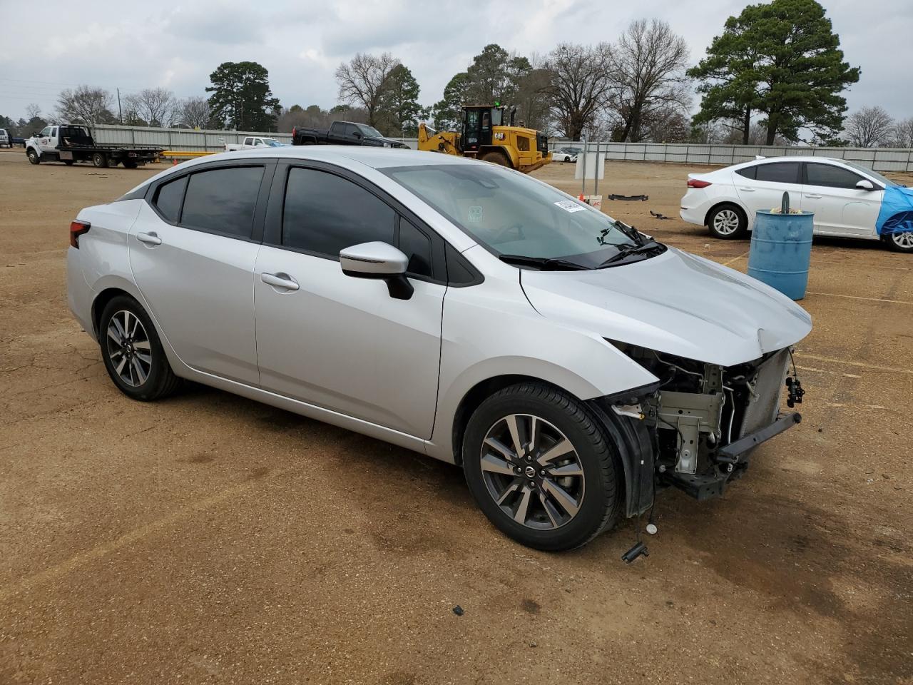 2021 NISSAN VERSA SV - Фото 4