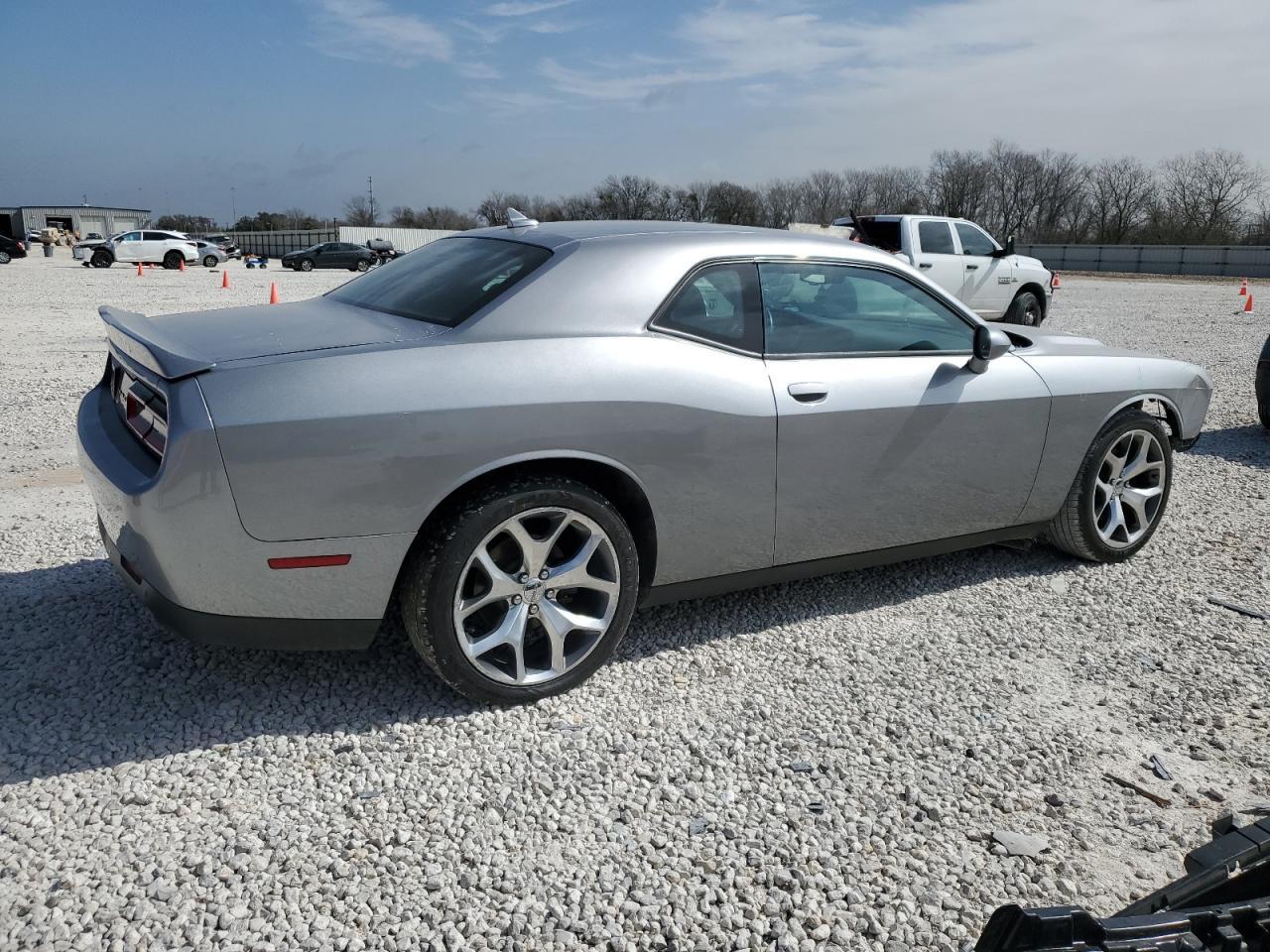 2015 DODGE CHALLENGER - Image 3