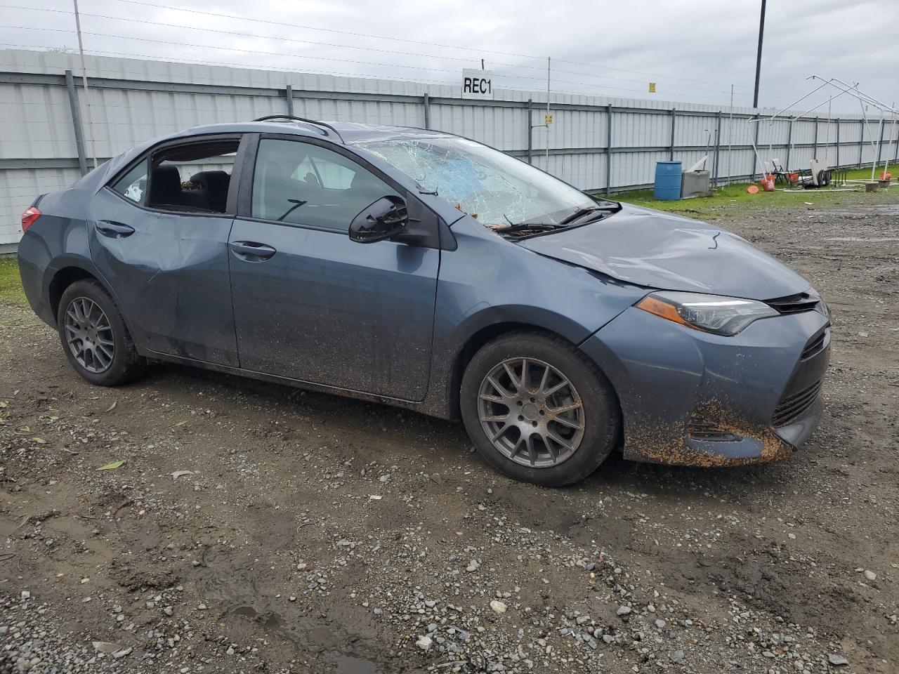 2019 TOYOTA COROLLA L - Фото 4