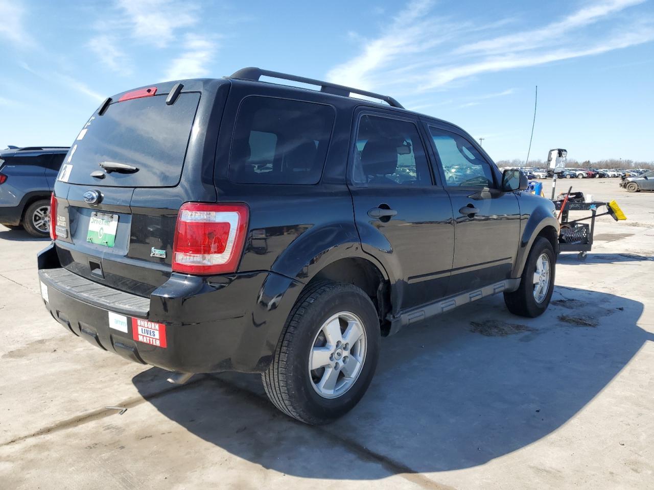 2012 FORD ESCAPE XLT - Image 3