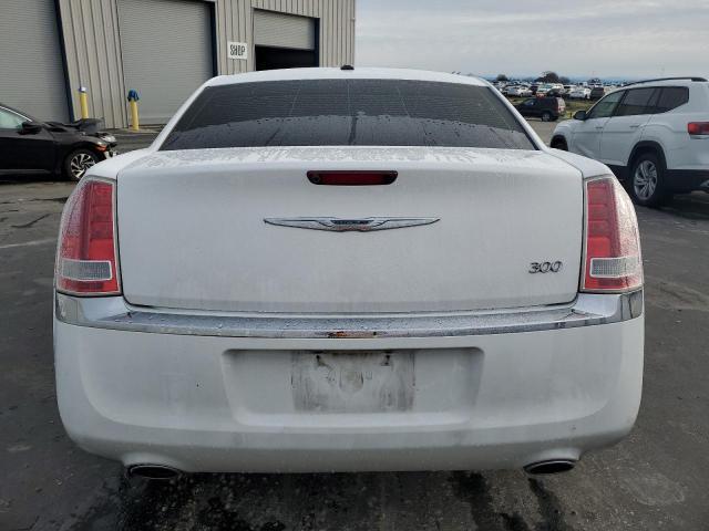 2014 Chrysler 300 - Image 6