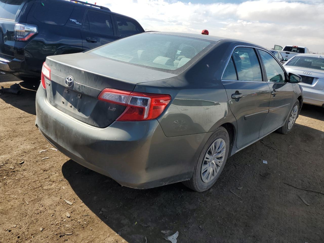 2013 TOYOTA CAMRY L - Image 3