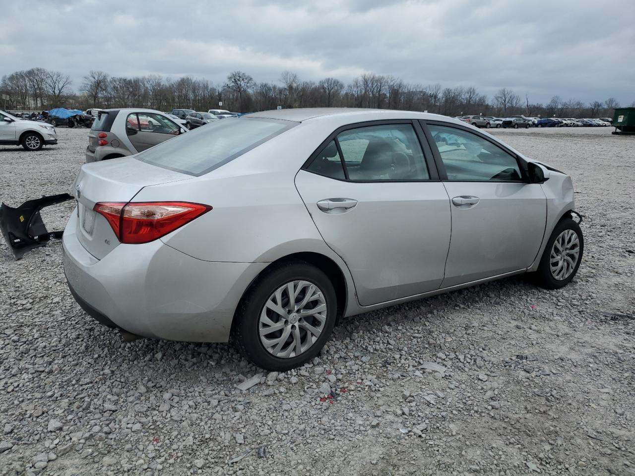 2019 TOYOTA COROLLA L - Image 3